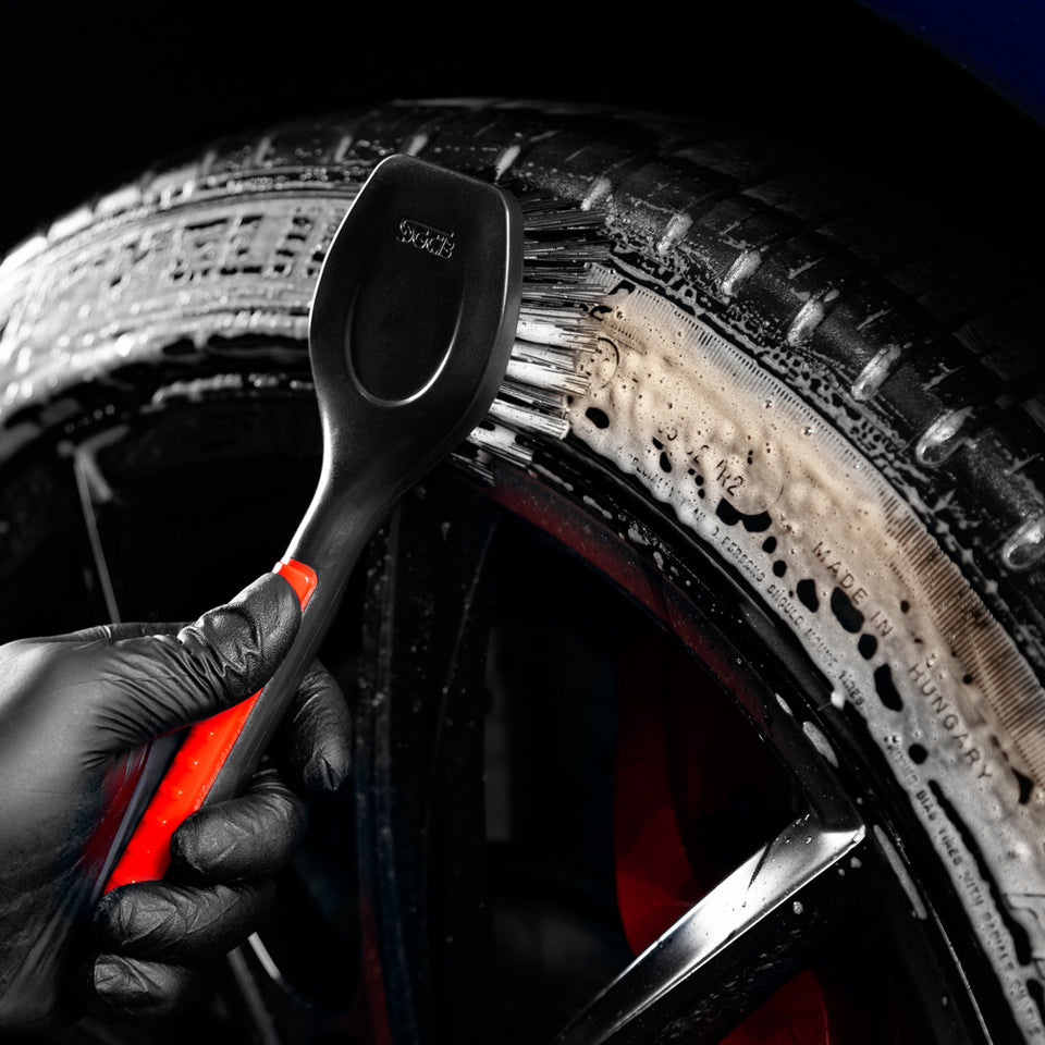 Tire Brush Ergonomic Grip with Long Handle