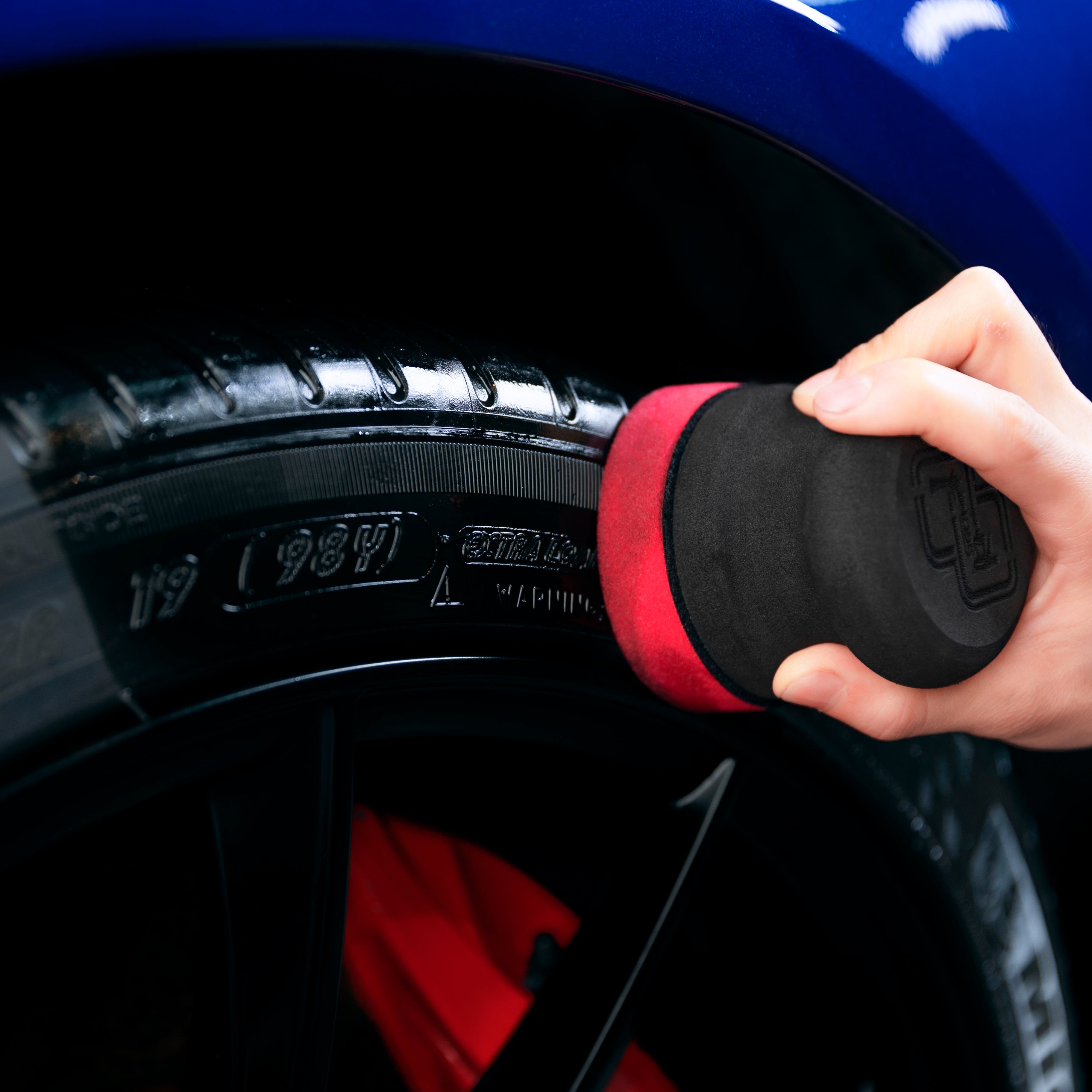 Pro Tire Shine Wax Applicator Brush Ergonomic Grip with Long Handle – SGCB  AUTOCARE