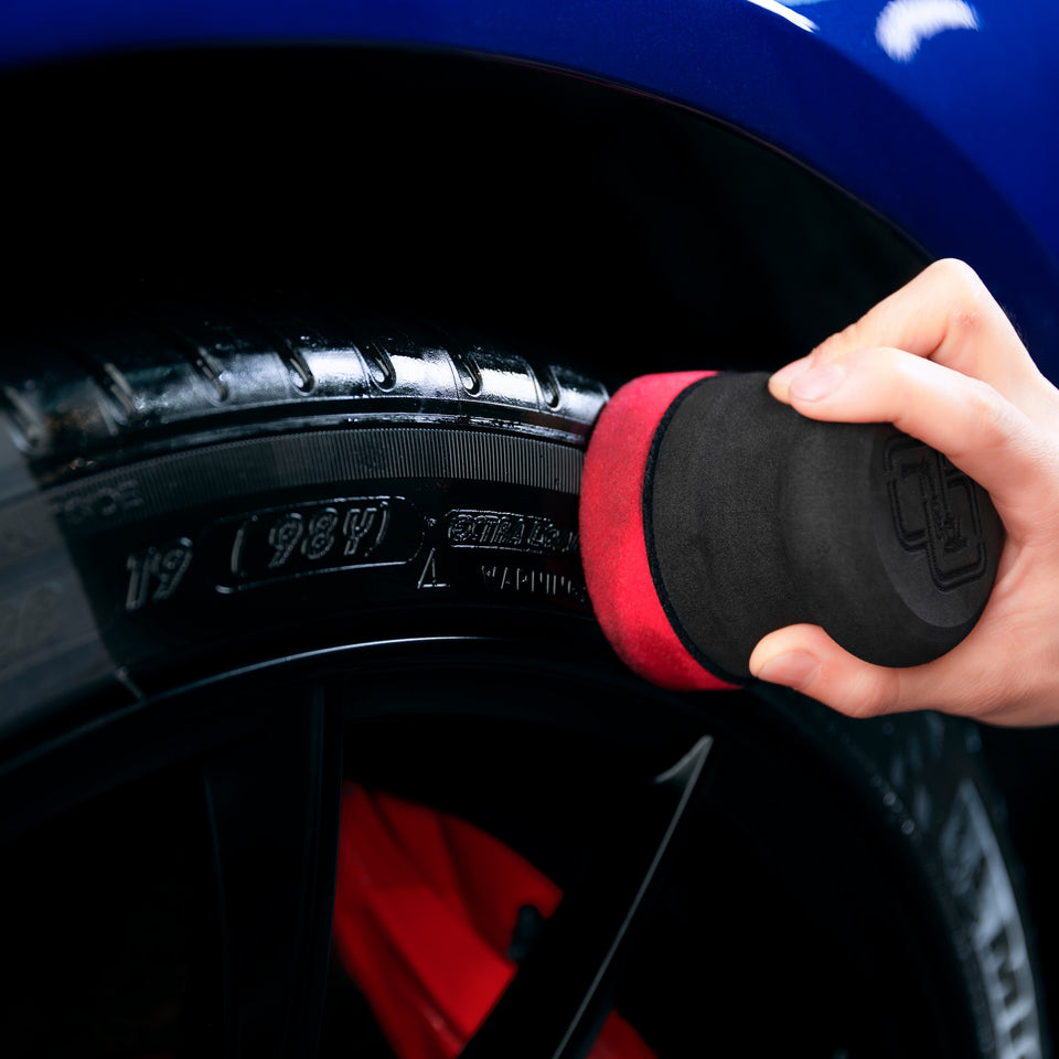 SGCB Car Hand Wax Applicator Pad Kit, 3” Dia Sponge Tire Dressing  Applicator Pad with Grip, Tire Shine Compound Applicator Pad, Reusable  Polish Foam Applicator for Rubber Tires Exterior Plastic Trim –